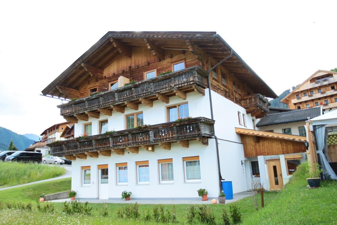 Apartments Scherer Obertilliach Exterior foto